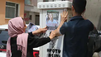 Eskişehir sokaklarında bir anne kızını arıyor