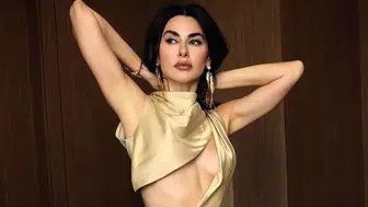 Nesrin Cavadzade balayı kareleriyle sosyal medyanın ilgi odağı oldu