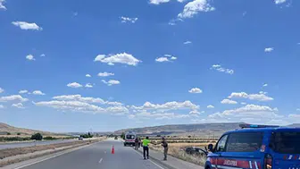 Kilis yolunda sürücü kontrolü kaybetti şarampole uçtu