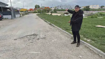 Eskişehir’de kaza noktasına dönüşen sokağa acil çözüm talebi