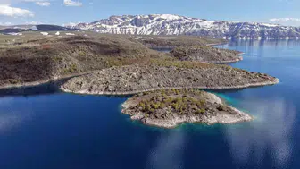 Nemrut Krater Gölü bahara kapılarını açtı