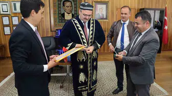 Atatürk Üniversitesi Özbekistanlı akademisyenlere kapılarını açtı