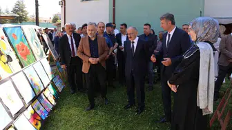 Konya'da yıl sonu bereketi Kursiyerlerin el emeği görücüye çıktı