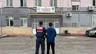 Afyonkarahisar’da jandarma operasyonuyla 40 kişi yakalandı