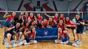Yaşar Üniversitesi Voleybol Takımı Türkiye Şampiyonu Oldu