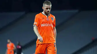 Edin Visca yuvaya geri döndü