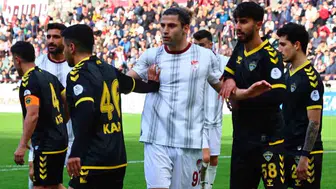 Elazığspor’un gol kralı Fuat Bavuk takımdan ayrıldı