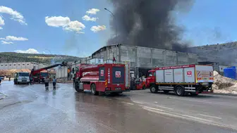 Gaziantep Organize Sanayi Bölgesi’nde büyük fabrika yangını