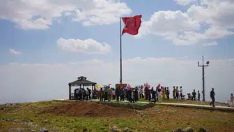 Cudi Dağı’nda yıllar sonra buluşan şehit ailelerinden barış çağrısı