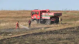 Kütahya’da hasat vakti çıkan yangın tarlayı küle çevirdi