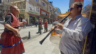 Zonguldak sokaklarında neşeli Roman havası