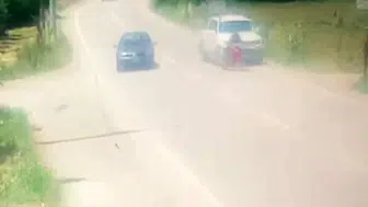 İnegöl yolunda motosiklet kazası ağır yaraladı