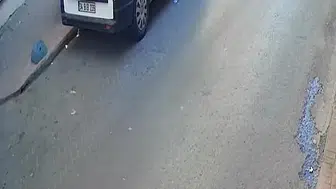 Beyoğlu’nda skuterli çocuğa motosiklet çarptı