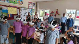 Aydın’da ilkokul öğrencileri sanal gerçeklikle ders işledi