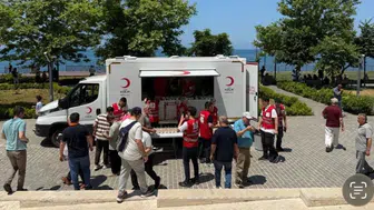 Zonguldak Kızılay ekibi aşure ikramıyla gönüllere dokundu