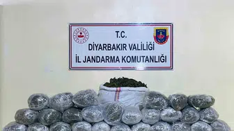 Diyarbakır jandarmasından zehir tacirlerine ağır darbe