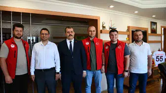Vezirköprü Kaymakamı Özgür Kaya yeni görev yerine uğurlandı