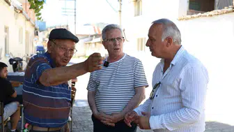 Nazilli Belediye Başkanı Tetik sahaya indi ve mahalleliyi dinledi