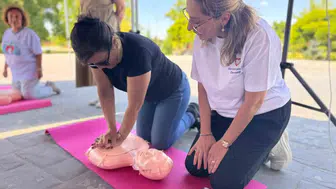 Yolda aniden fenalaşan birine nasıl müdahale edilir?