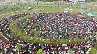 Malatyalılar milli maçı dev ekranda coşkuyla izledi