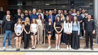 İzmirli öğrenciler geleceğin teknolojilerini mezuniyet projelerinde tasarladı