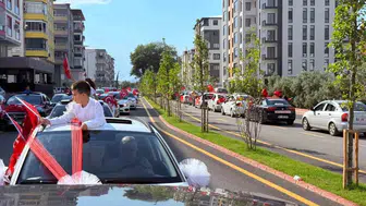 Osmaniyeli miniklerden şehir turuyla mezuniyet kutlaması