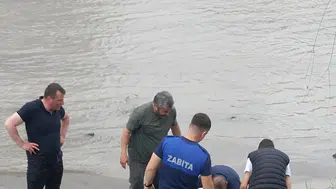 Taşköprü'de korkutan kaza 3 yaşındaki çocuk ırmağa düştü