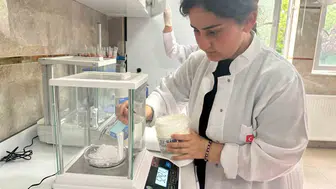 Bursa’daki lise çöpe giden her şeyi servete dönüştürüyor