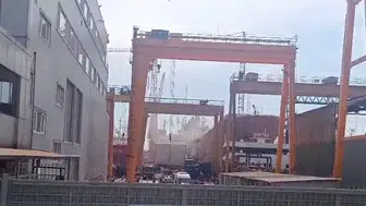 Tuzla’daki tersanede gemi yangını paniği