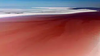 Tuz Gölü pembe renge döndü