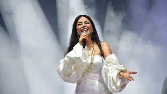 Zara Samsun Terme’de binlerce kişiye konser verdi