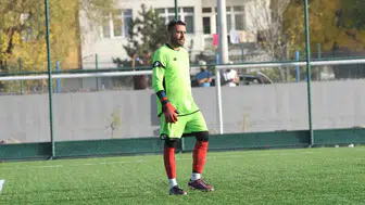 Kayseri amatör futbolunun emektarı eldivenlerini astı