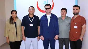 Midyatlı minik hastaların yüzünü Murat Kurşun güldürdü