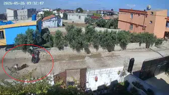 Reyhanlı'da tehlikeli şov duvara çarpınca bitti