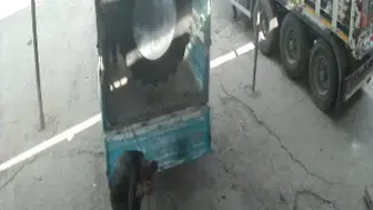Siirt'te lastik tamiri sırasında şiddetli patlama 2 yaralı