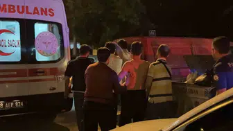 Kayseri'de kebapçı kavgası Döner bıçağıyla iki kişiyi yaraladı