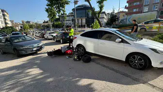 Bilecik’te kavşak kazası motosikletliyi yola savurdu
