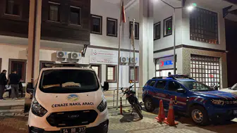 Sakarya'da tarlada acı kaza Traktörünün arasında can verdi