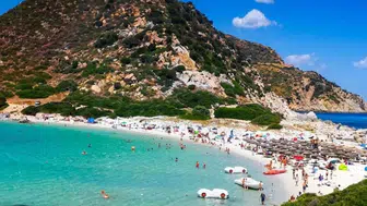 Tatil cennetinde şemsiye açmak artık yaşa bağlı