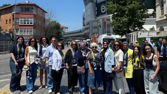 Fenerbahçeliler kongre günü Beyoğlu’nda buluştu