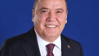 Muhittin Böcek'ten rüşvet soruşturmasında dikkat çeken 950 bin euro iddiası
