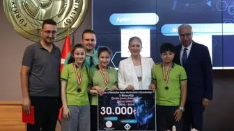 Köşk'ün genç matematikçileri Aydın zirvesine yerleşti