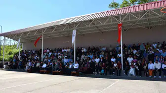 Vezirköprü Meslek Yüksekokulu öğrencileri diplomalarını alarak iş hayatına adım attı