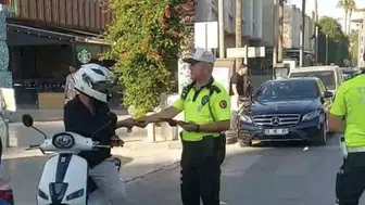 Tarsus trafiğinde ehliyet kontrolü Süresi dolanlara ceza yolda