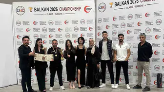 Kayserili kuaför Balkanlar arenasında kürsüye çıktı