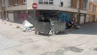 Tepebaşı mahallelerinde çöp krizi büyüyor