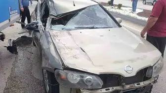Bilecik'te park halindeki araca çarpan otomobildeki iki çocuk yaralandı
