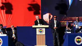 Aziz Yıldırım Fenerbahçe başkanlığına adaylığını duyurdu