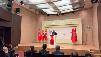 CHP’de yeni dönem Kurultay için kapılar aralandı
