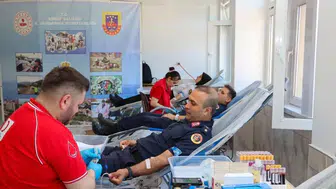 Sinop jandarması kuruluş yıldönümünü kan bağışıyla kutladı
